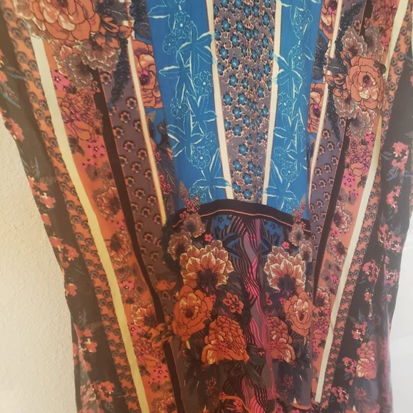 Chelsea & Violet s vivid colors bold garden scene Aztec embroidered trim d… - Picture 9 of 13